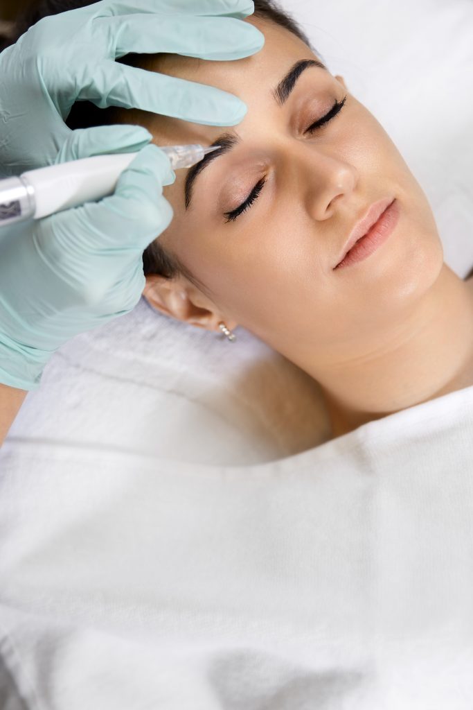 Kulmien kestopigmentointi Swiss Colorin pigmenteillä